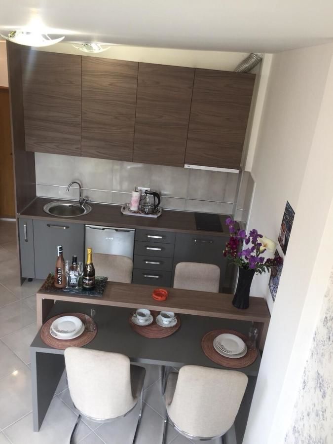 Апартаменты Green Peace Apartments with Swimming Pool Херцег-Нови
