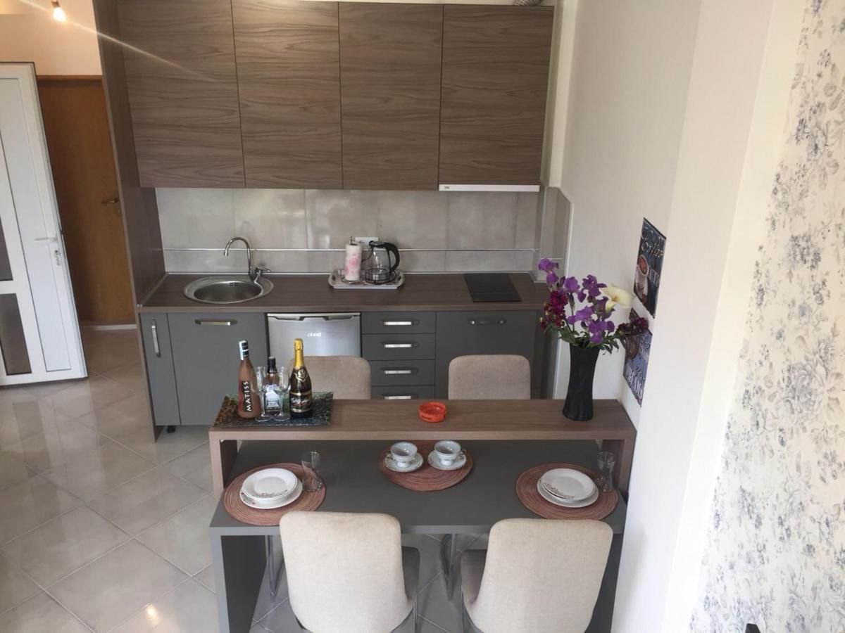 Апартаменты Green Peace Apartments with Swimming Pool Херцег-Нови