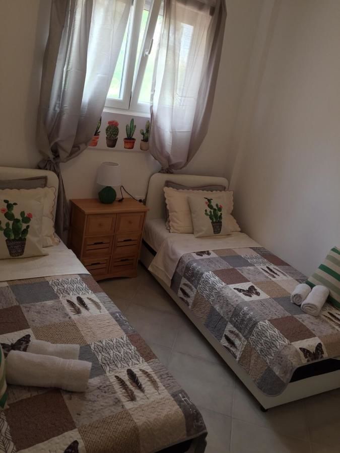Апартаменты Green Peace Apartments with Swimming Pool Херцег-Нови